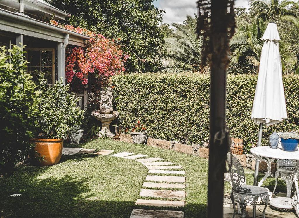 Noosa Valley Manor B&B Doonan Bagian luar foto
