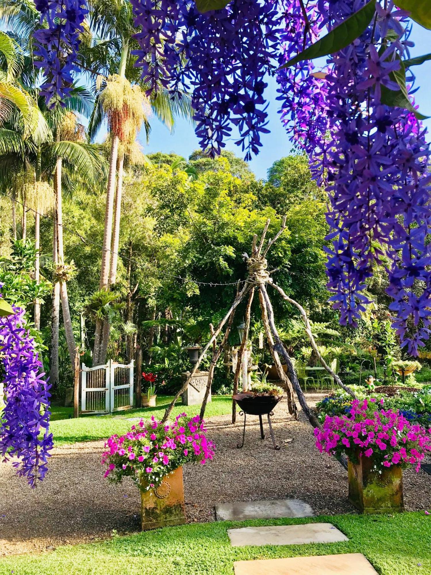 Noosa Valley Manor B&B Doonan Bagian luar foto